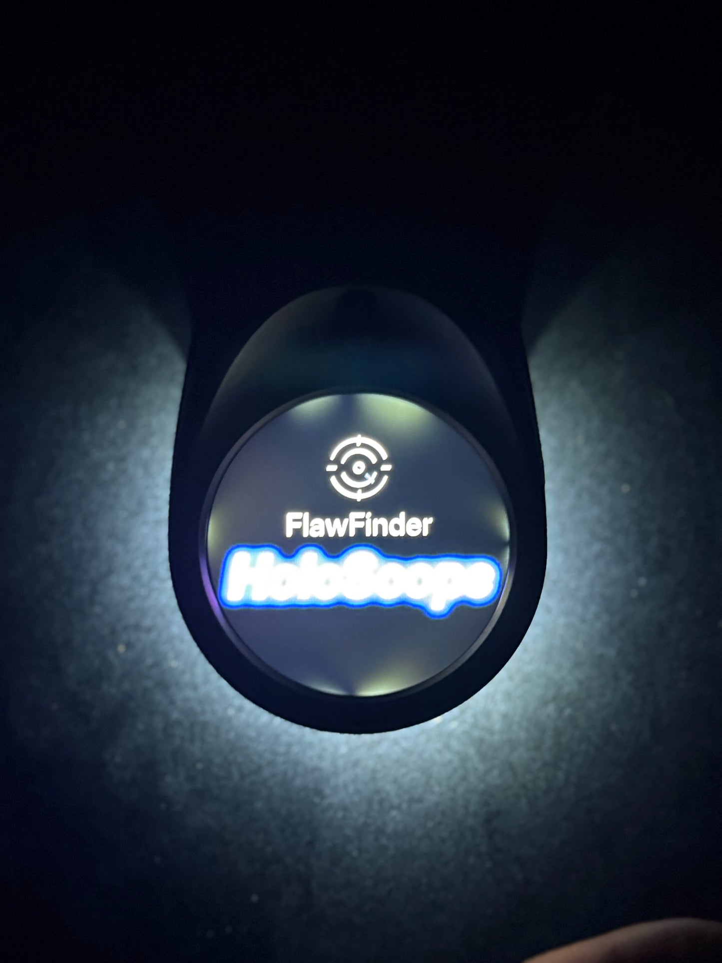 FlawFinder Pro - Viseur 2,8” Caméra d'inspection de cartes TCG et de sport avec éclairage LED et UV