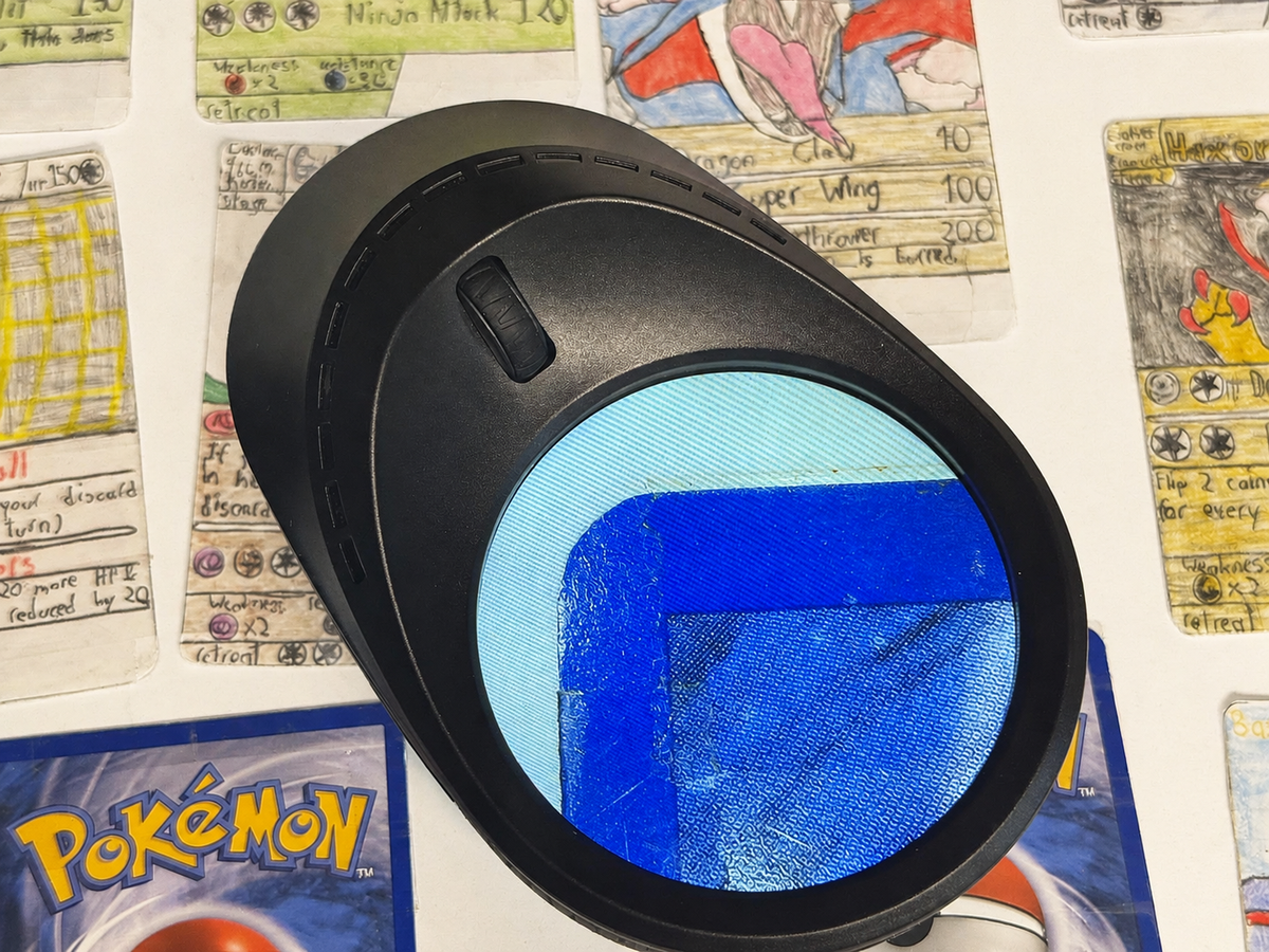 FlawFinder Pro - Viseur 2,8” Caméra d'inspection de cartes TCG et de sport avec éclairage LED et UV